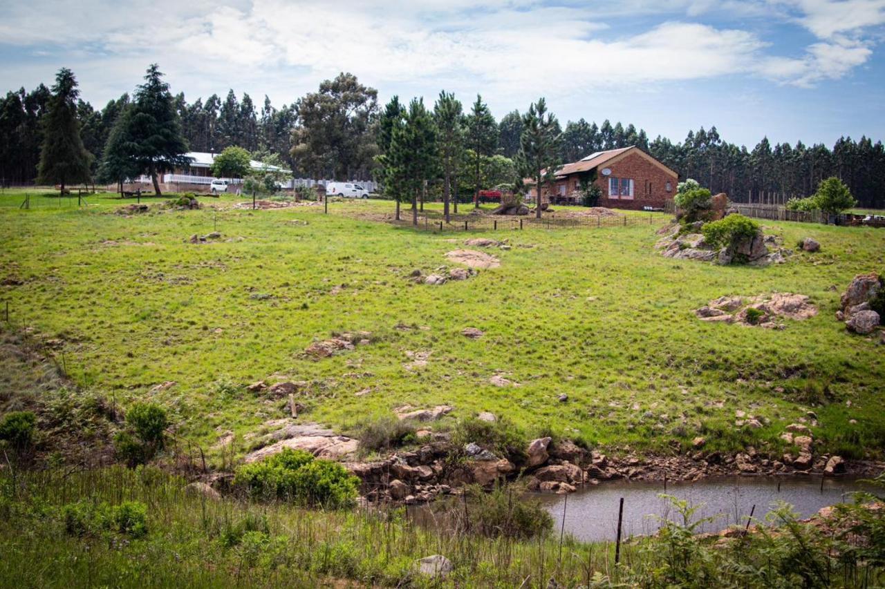 Rocks & Roses Farm Stay Lochiel Bagian luar foto