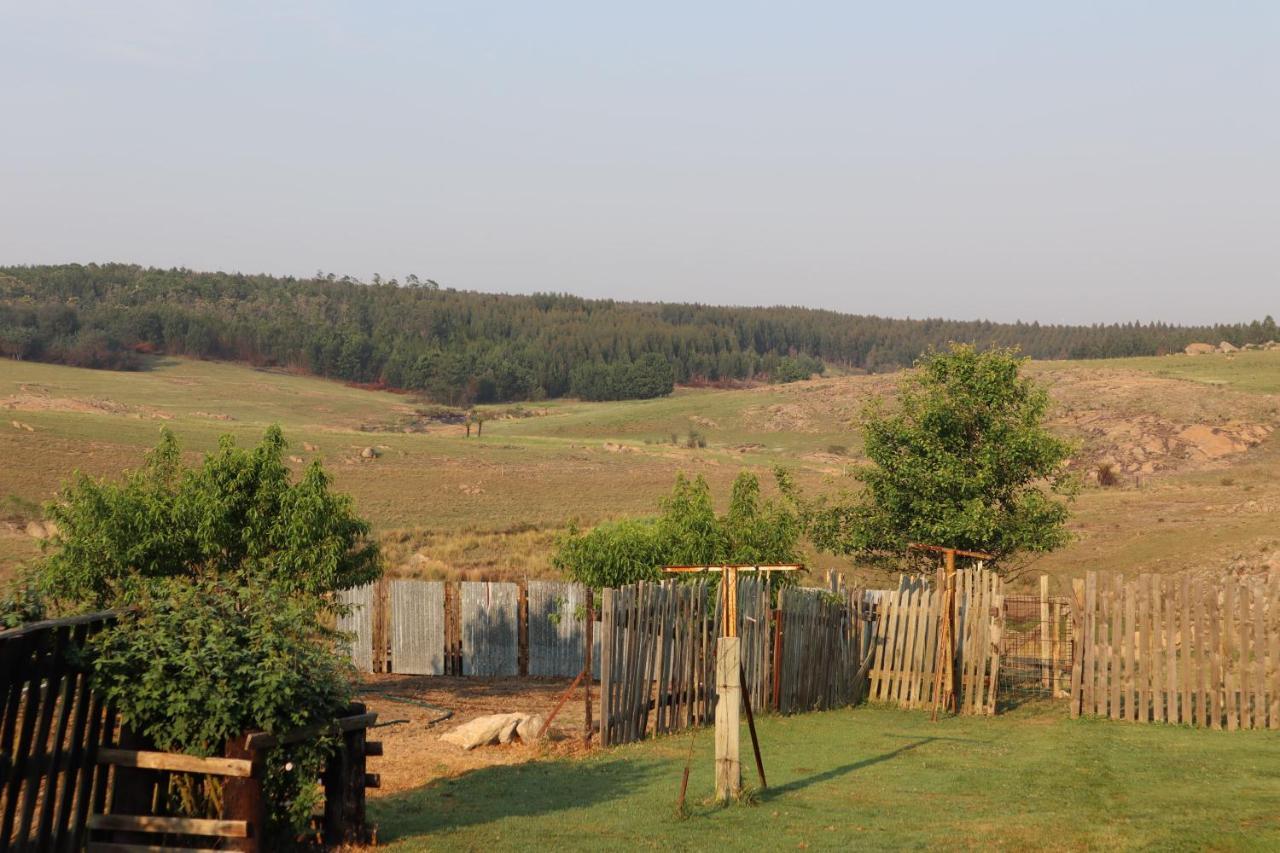 Rocks & Roses Farm Stay Lochiel Bagian luar foto